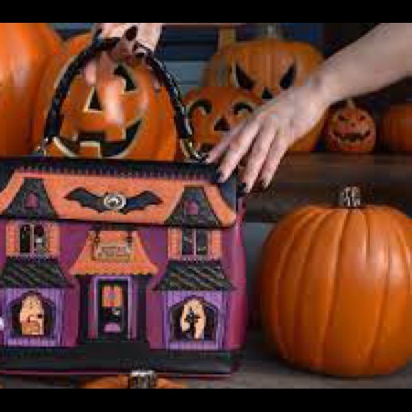 EDIT: FOUND!!! Searching for Vendula London Ghoulevard Grace Bag - don’t buy! - Picture 2 of 2